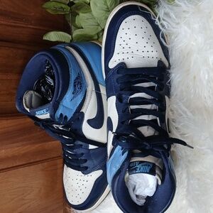 AIR JORDAN 1 NIKE RETRO HIGH OBSIDIAN  11.5